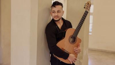 Palásti Máté gitárművész koncertje