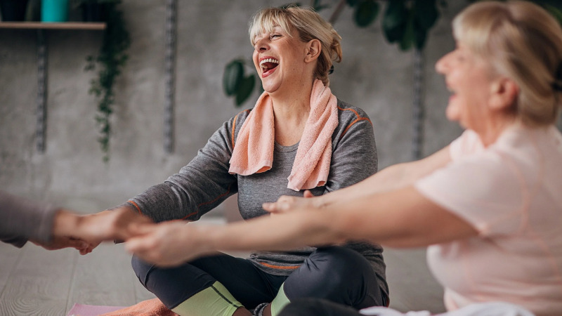 Mosolygó Stúdió - Nevető jógával az egészség útján