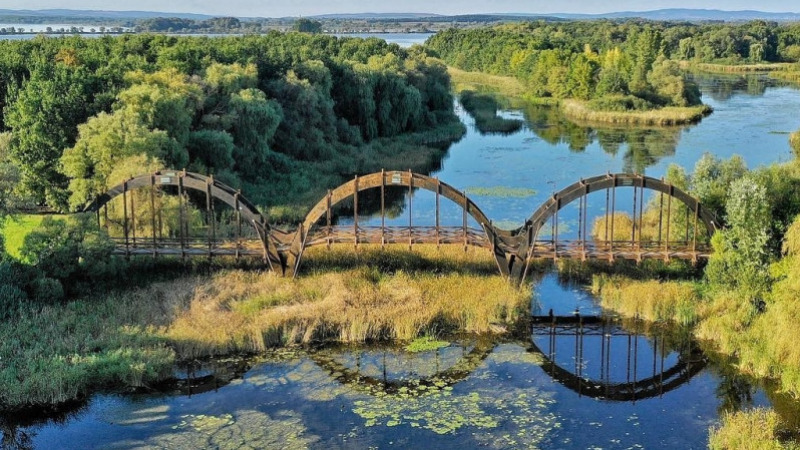 Get your hiking boots and explore the wonders of the Kis-Balaton region!