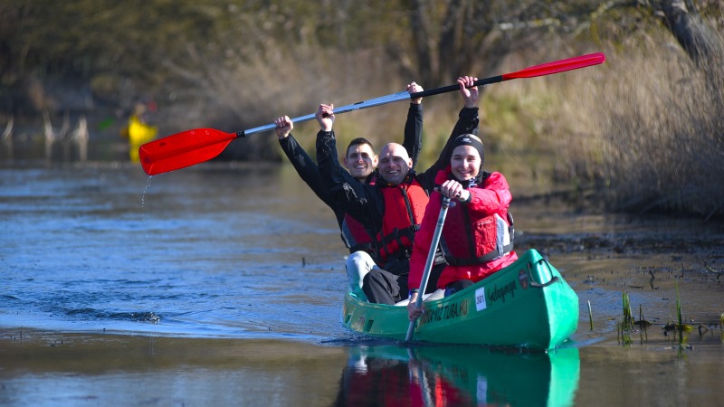 Bivalyerő a Hévíz-patakon – ötödször rendezték meg a Hévízibivaly Duatlont