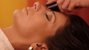 Relaxation head and neck massage